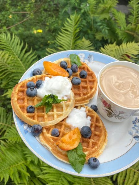Boston Cream Pie Pancakes