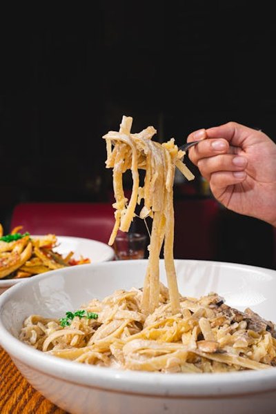 Cheesecake Factory Fettuccini Alfredo
