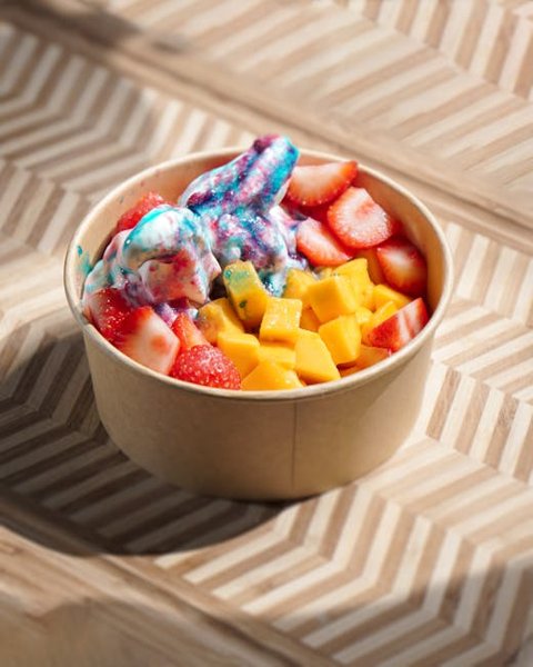 Frozen Fruity Pebbles Yogurt Cups