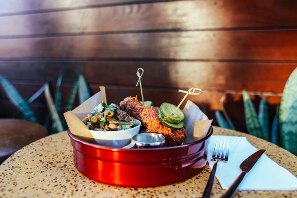 Pickle Martini Chicken Sliders