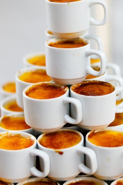 The Earl's Eggnog Crème Brûlée
