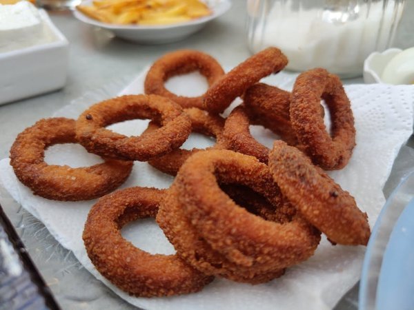 Beer-Battered Onion Rings