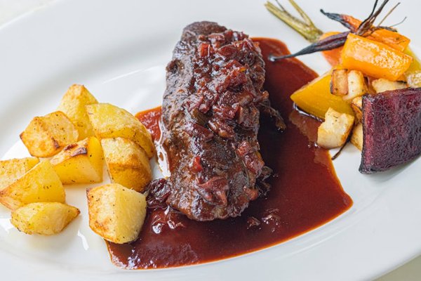 Copycat Texas Roadhouse Road Kill Chopped Steak