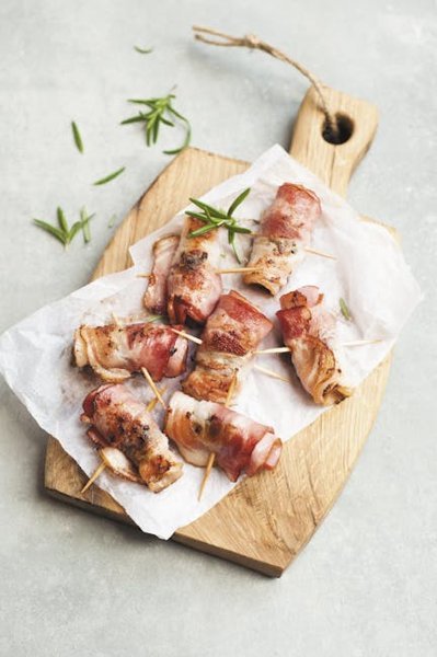 Crispy Bacon Ranch Chicken Wraps