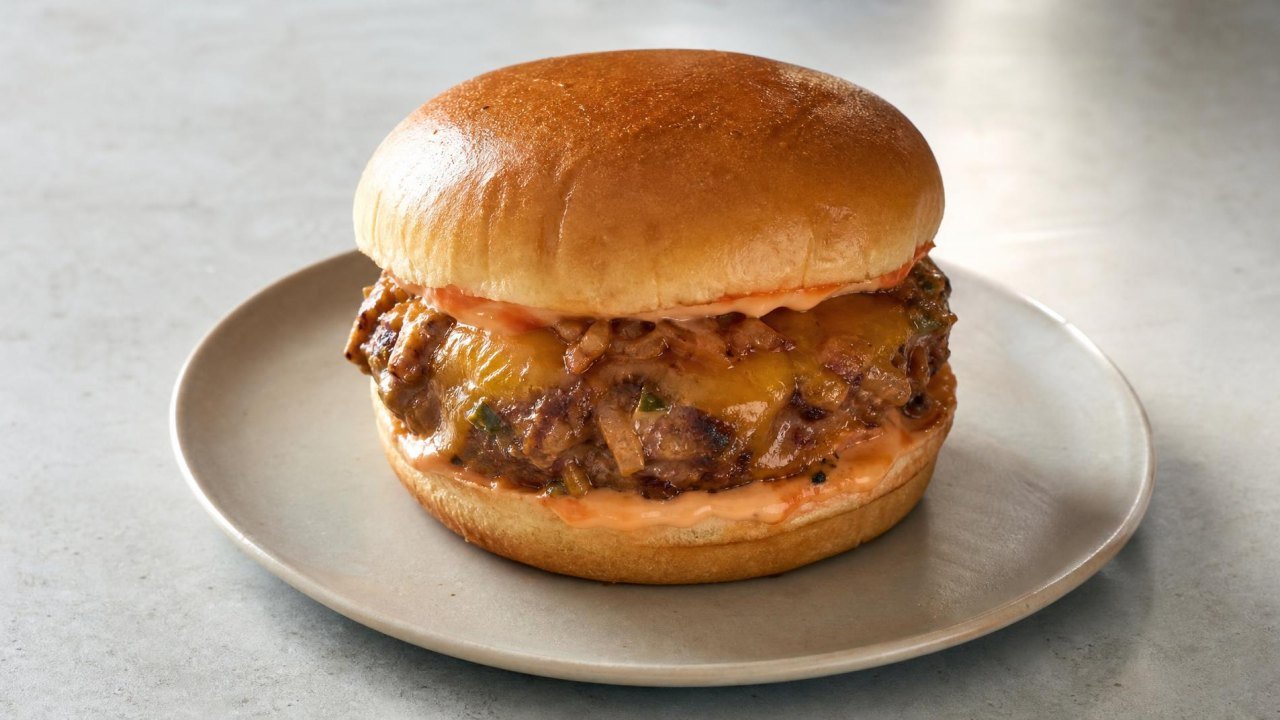 Jalapeño Cheddar Kimchi Burgers recipe