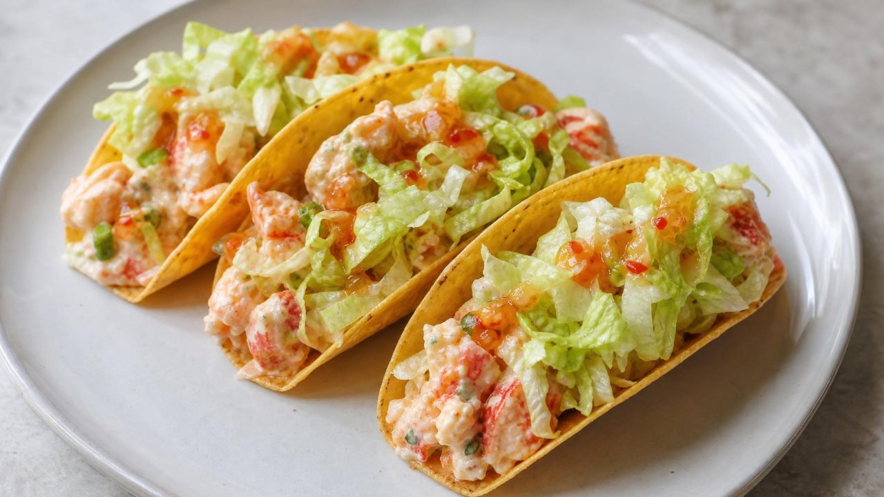 Lobster Rangoon Tacos