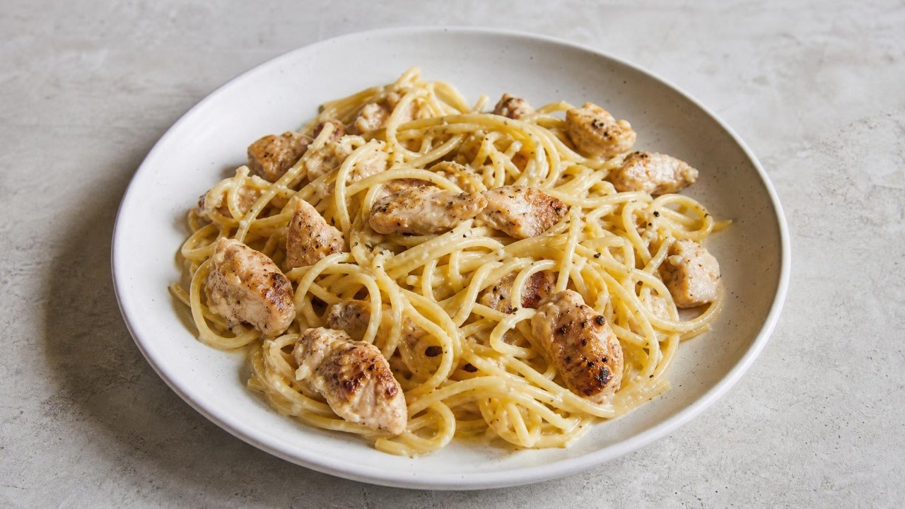 Olive Garden Chicken Carbonara