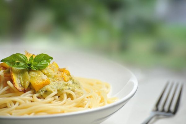 Olive Garden Creamy Pesto Sauce