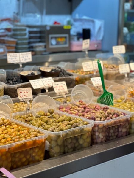 Olives Marinées