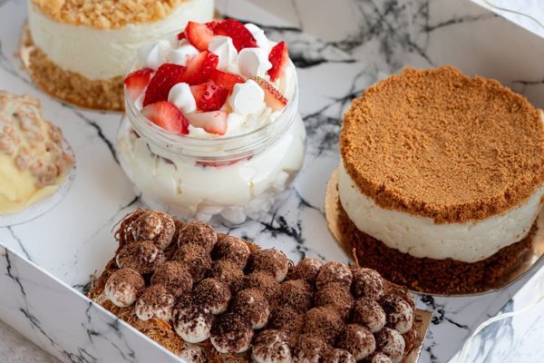 Strawberry Cheesecake Parfaits