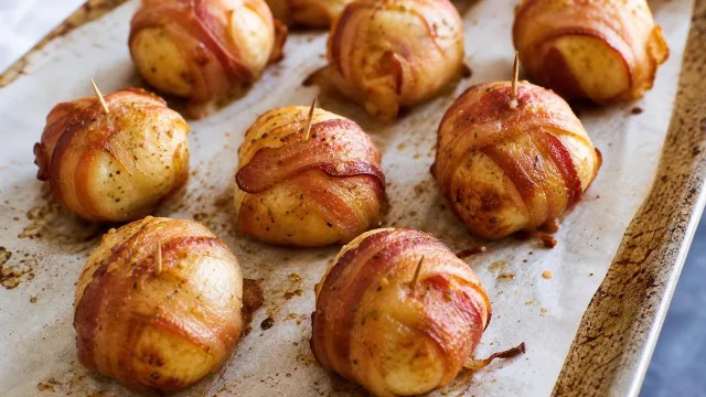 Bacon Wrapped Pizza Bombs