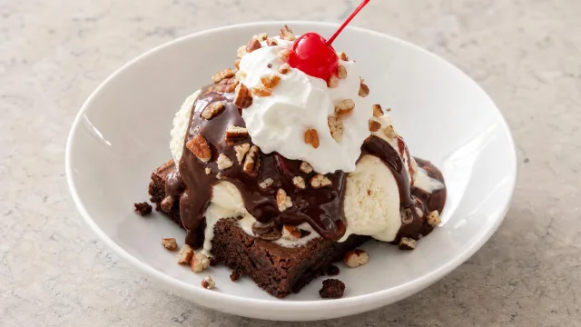 Copycat Chili's Brownie Sundae