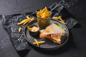 Deep Fried Bacon Mac Sandwich