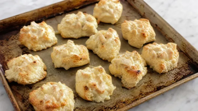 Olive Garden Alfredo Pizza Bites