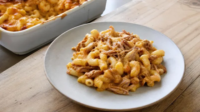 Pulled Pork Mac and Cheese