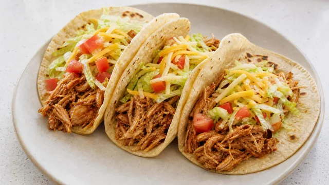 Slow Cooker Chicken Tacos