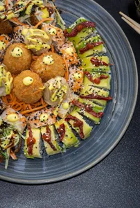 Spicy Tuna Avocado Sliders